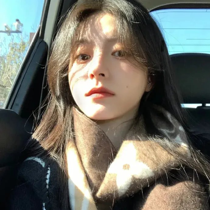 阿特拉斯耸耸肩